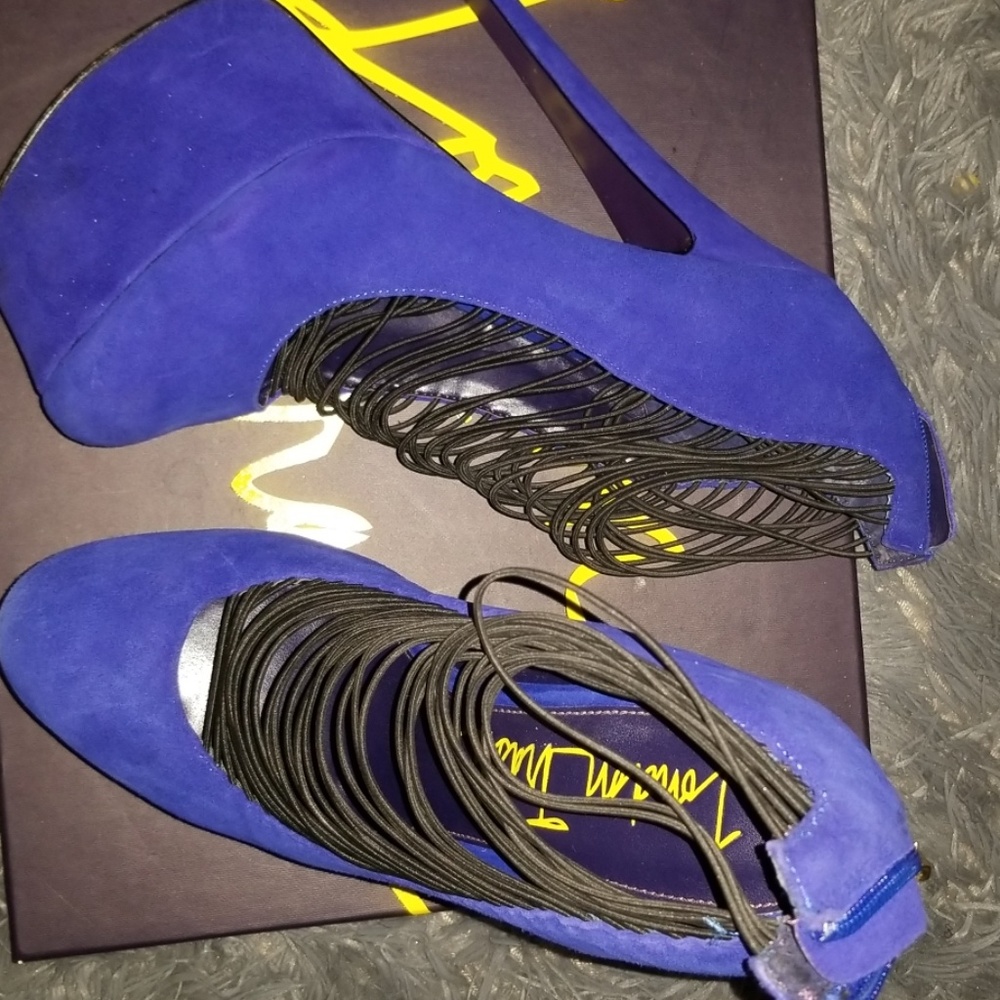 6in High Heel Shoe